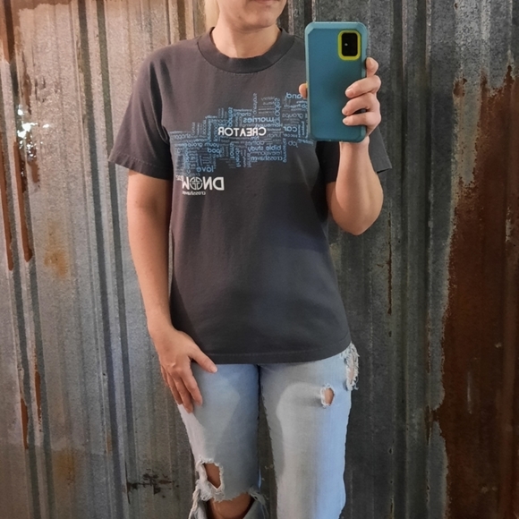 Christian Worship Logo T-Shirt - Picture 1 of 4